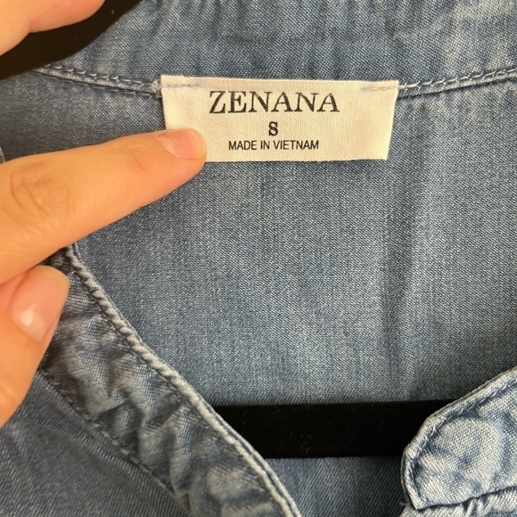 Zenana Woman Blue Chambray Sleeveless Jogger Jumpsuit, Size Small - Picture 4 of 7